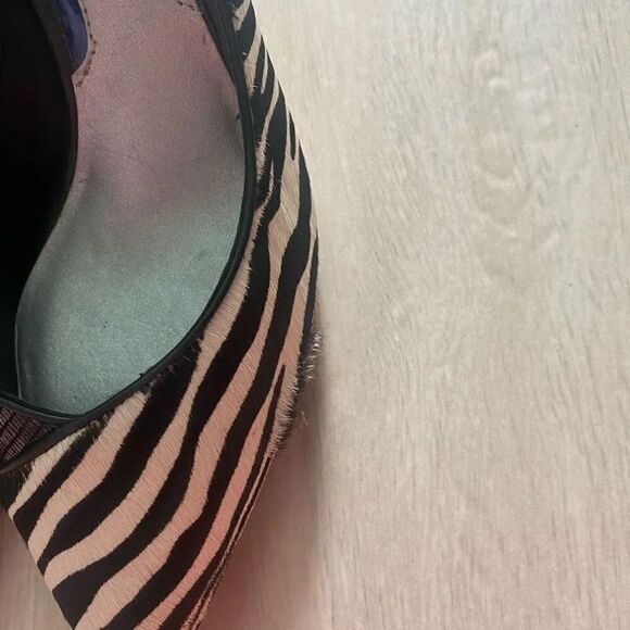 White House Black Market Zebra Size 8 Heels - Picture 11 of 12